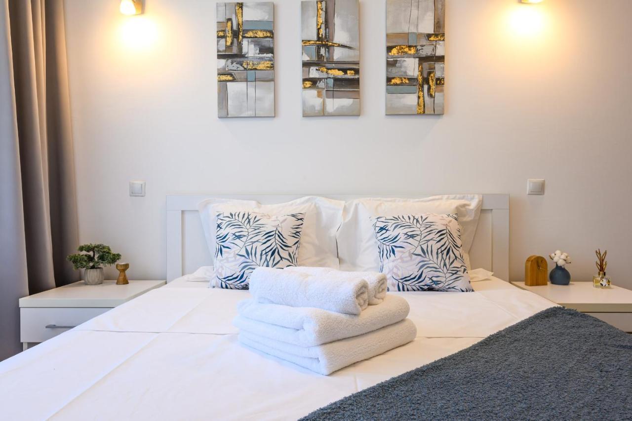 Eme-rose Condo, Free Guarded Parking & Gym Bucharest