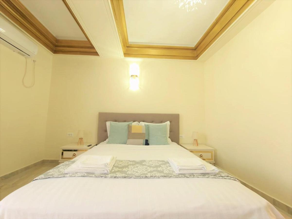 Laroka House Luxury Center Universitate * Bucharest