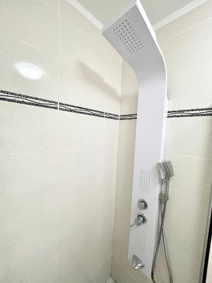 Prime 1 * Bucharest