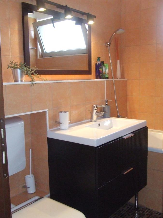 Apartment Family Retreat Politehnica Park Bucharest