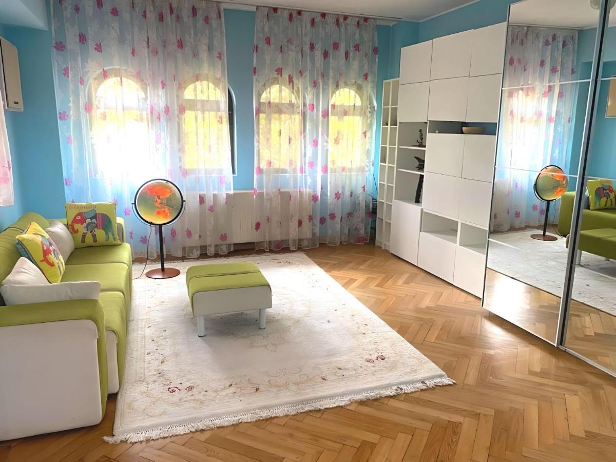 Luxuria Hotel de apartamente *