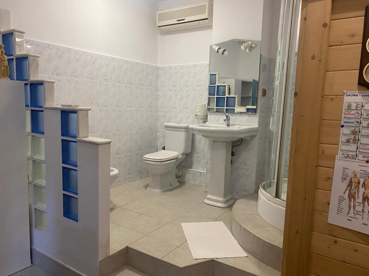 Luxuria Hotel de apartamente