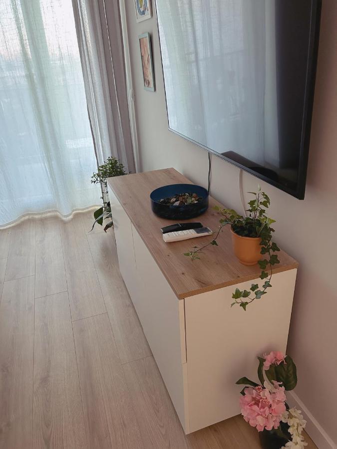 Apartament Oasis Studio Bucureşti