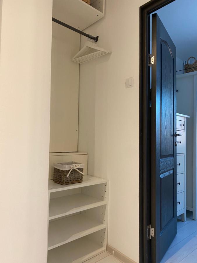 Apartamento Evan Cozy Flat With Balcony & Parking, 13 September Bucareste