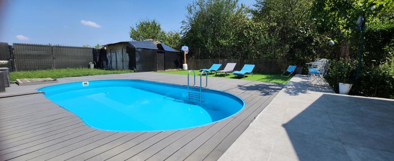 Morii Pool * Bucareste