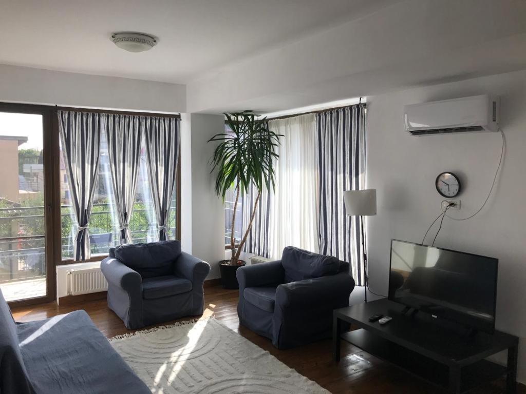 Apartamento Lovely In In Bucareste