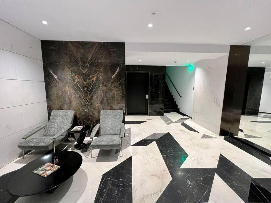 One Herastrau Vista 2 Bedrooms With View