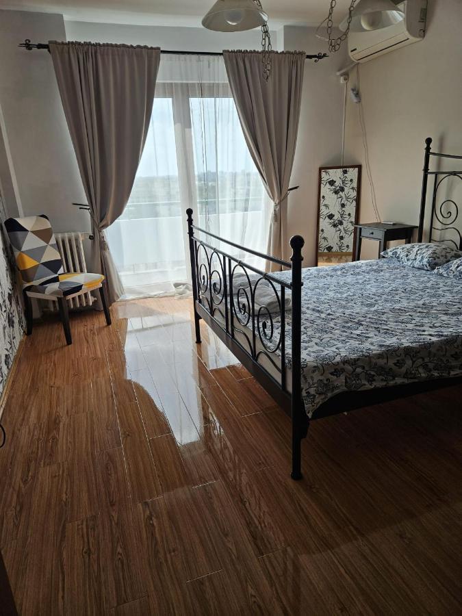 2 Bedroom With Amazing View Near Old Town *