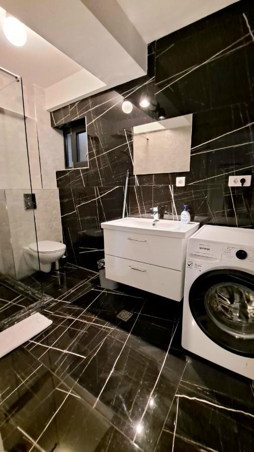 Ris Dublu Universitate, Centrul Vechi Apartamento *