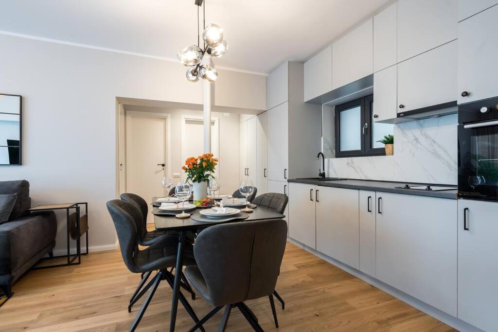 Bright & Calm - 2br - Location Bucharest