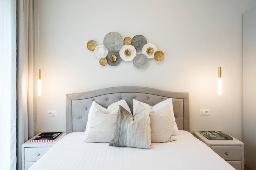 Sunny 2br Flat - Location - 3 Balconies Apartamento