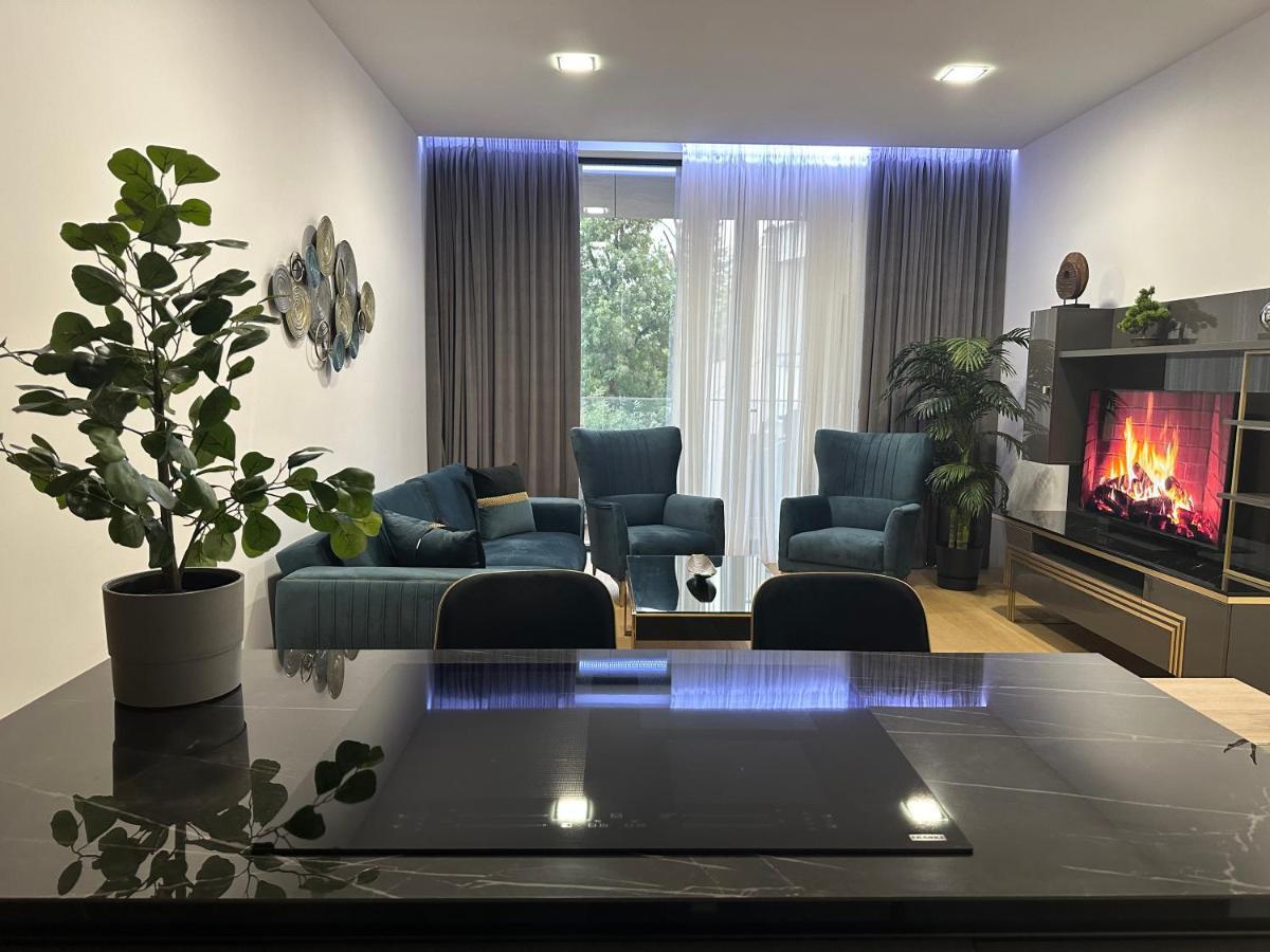 One Herastrau Vista 2 Bedrooms With View