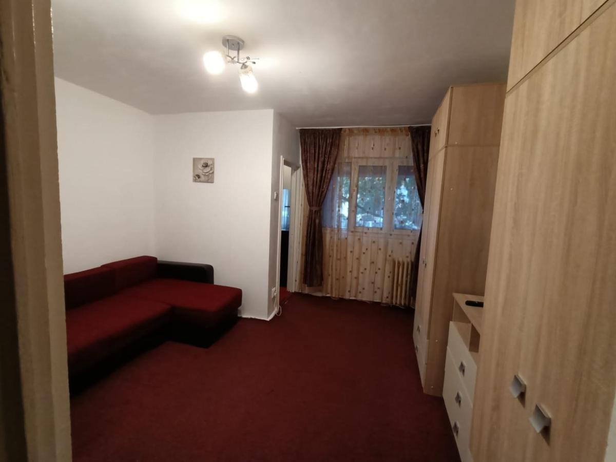 Zona Metrou Dristor 2, Sector 3 Apartment