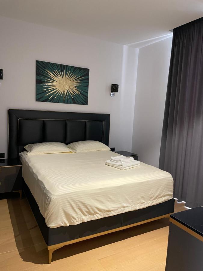 One Herastrau Vista 2 Bedrooms With View