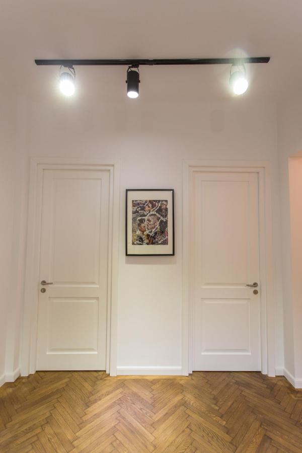 Hostel Hostello Bucharest