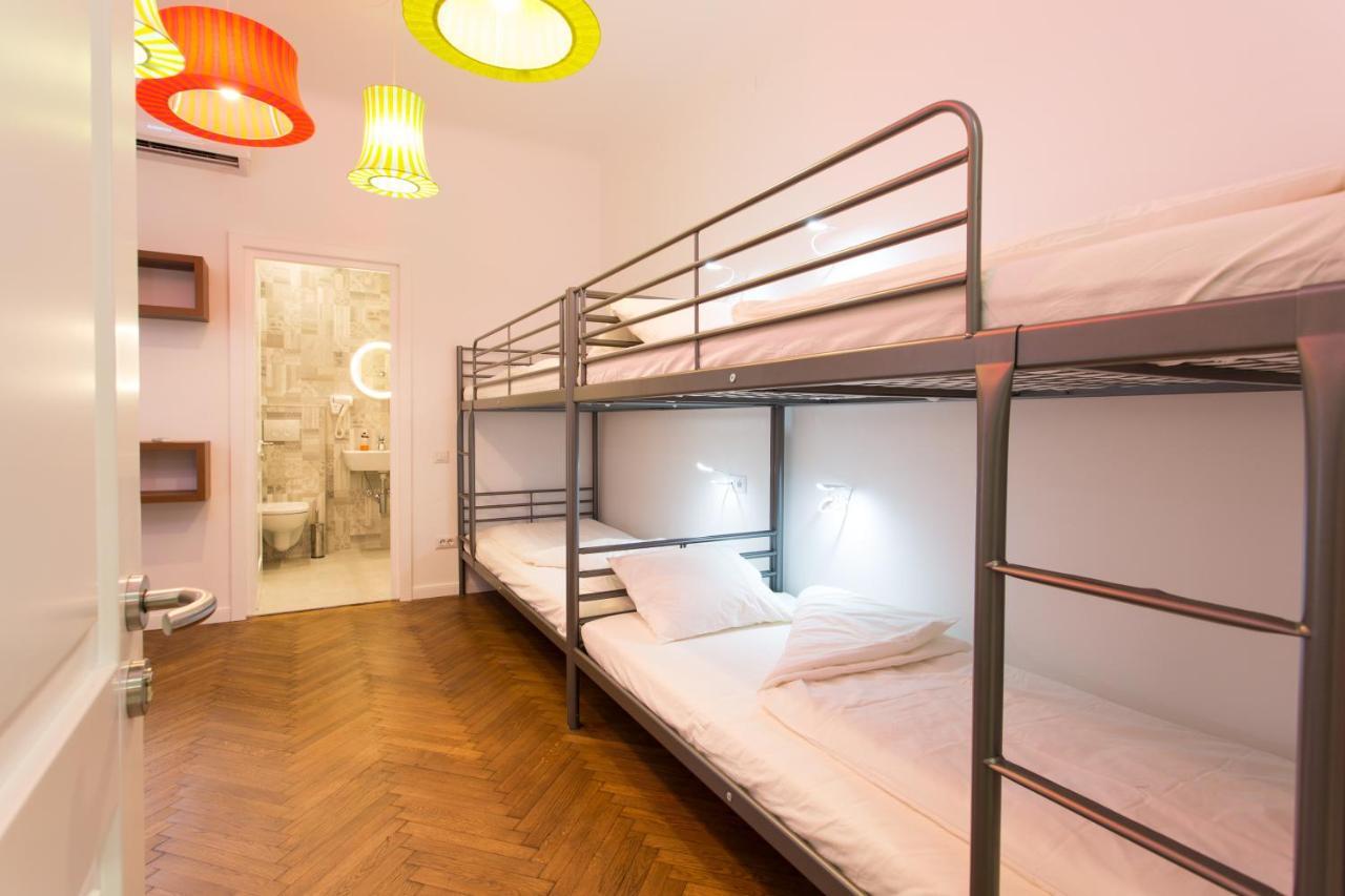 Hostello Hostel *