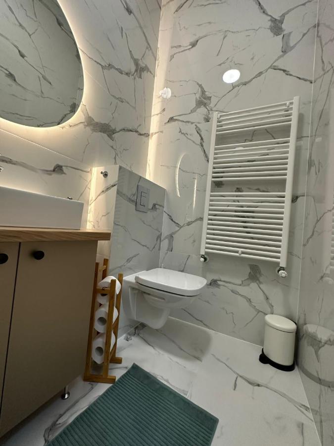 Oyster Flat Victoriei Apartment Bucharest