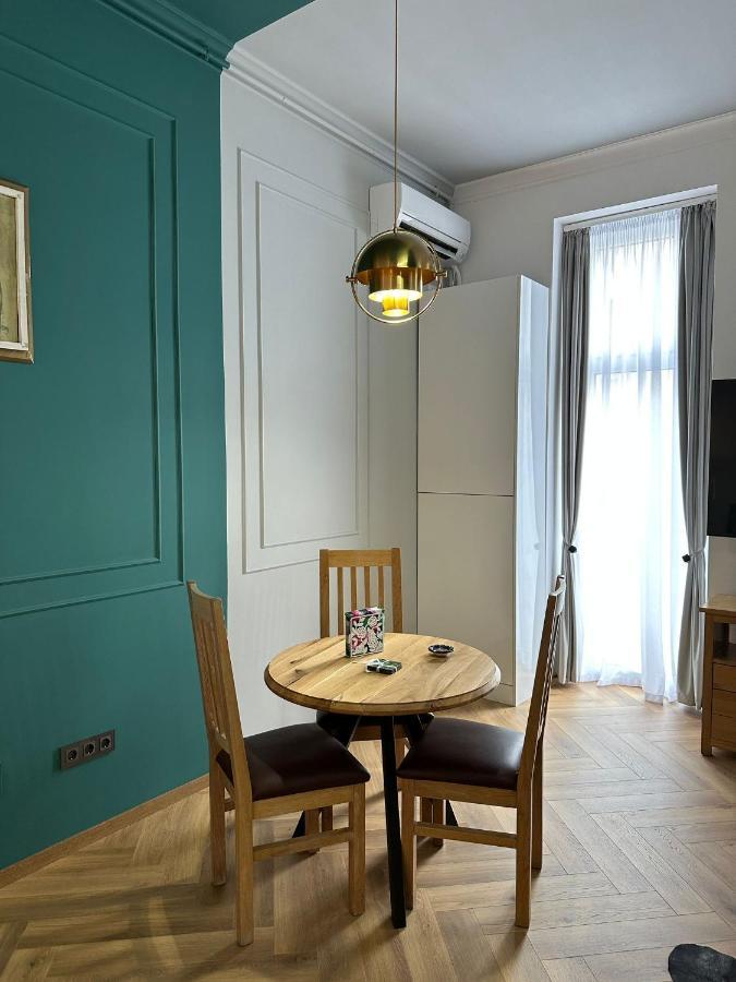 Oyster Flat Victoriei Apartment