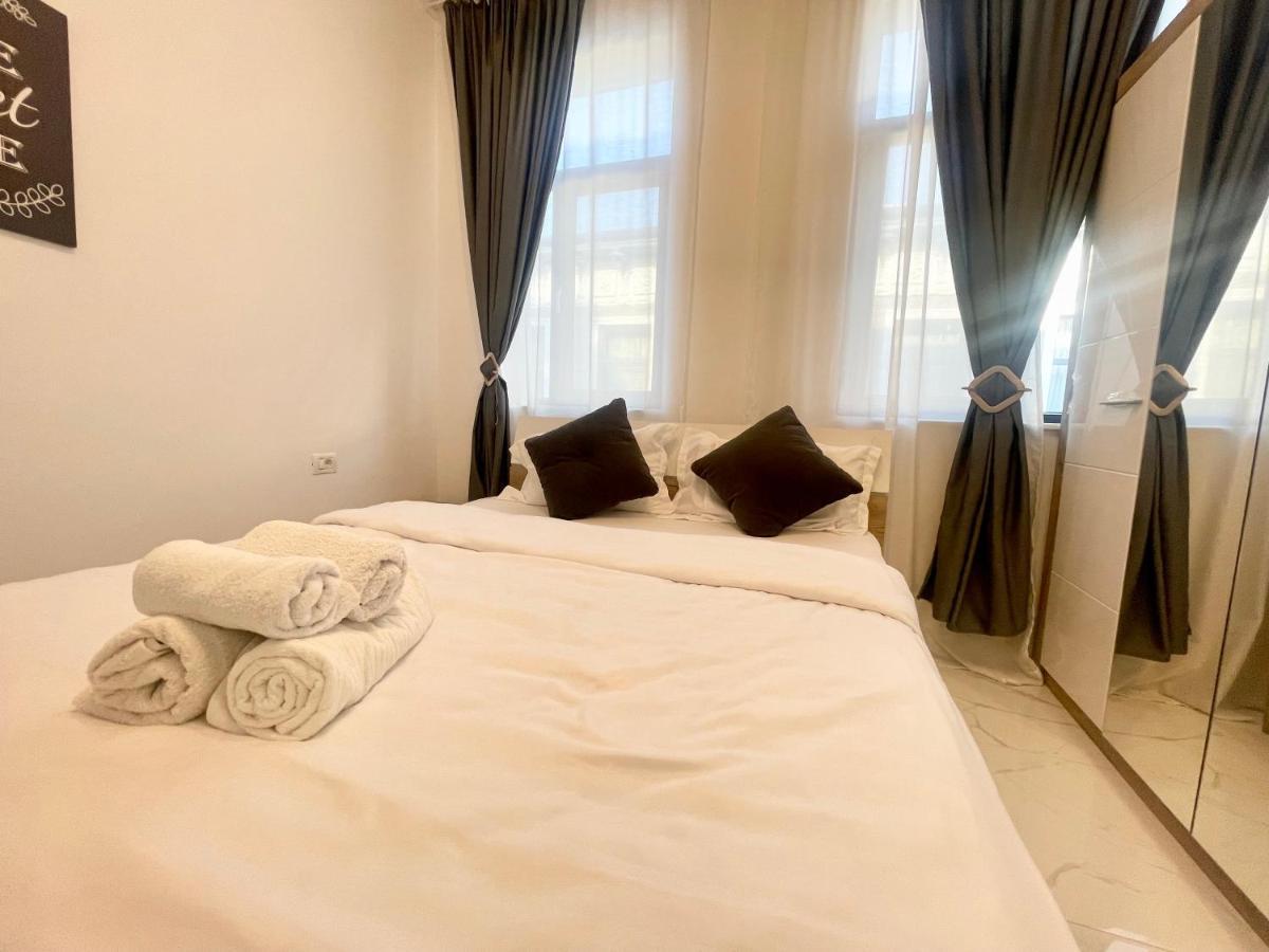 4 Apartamento *
