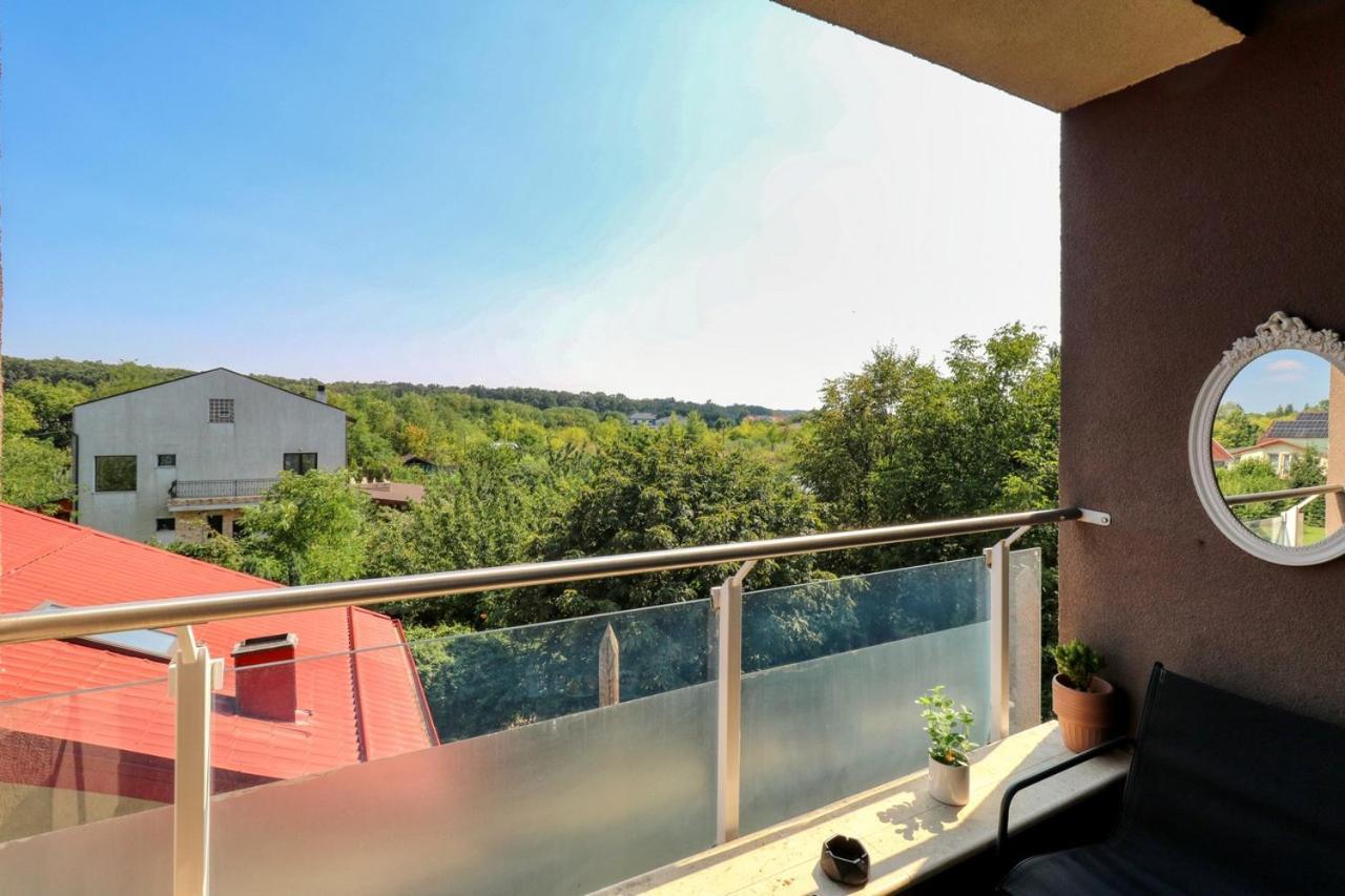 Apartamento Refugiu Linistit In Baneasa *