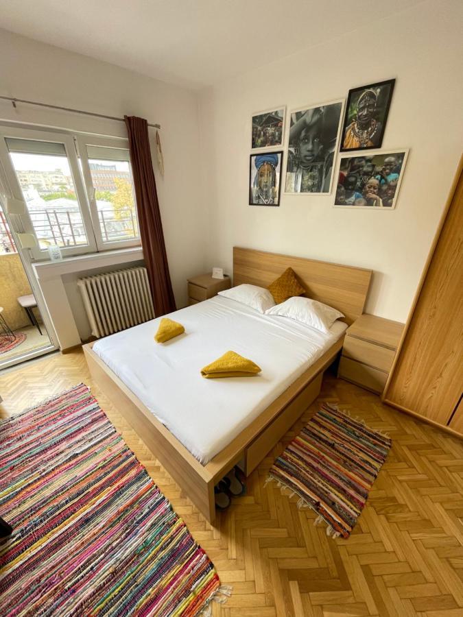 Colorful Flat In The Middle Of The Apartment *