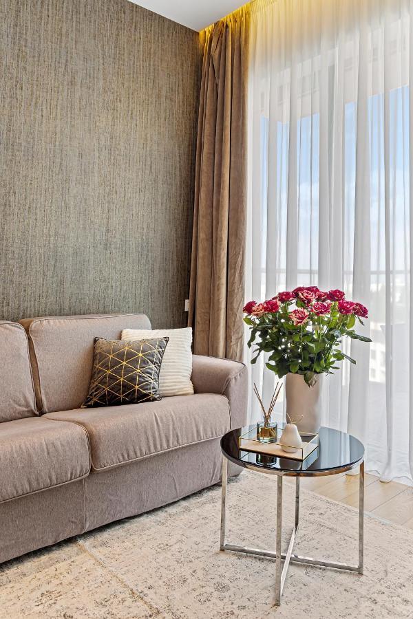 One Herastrau Park Apartamento