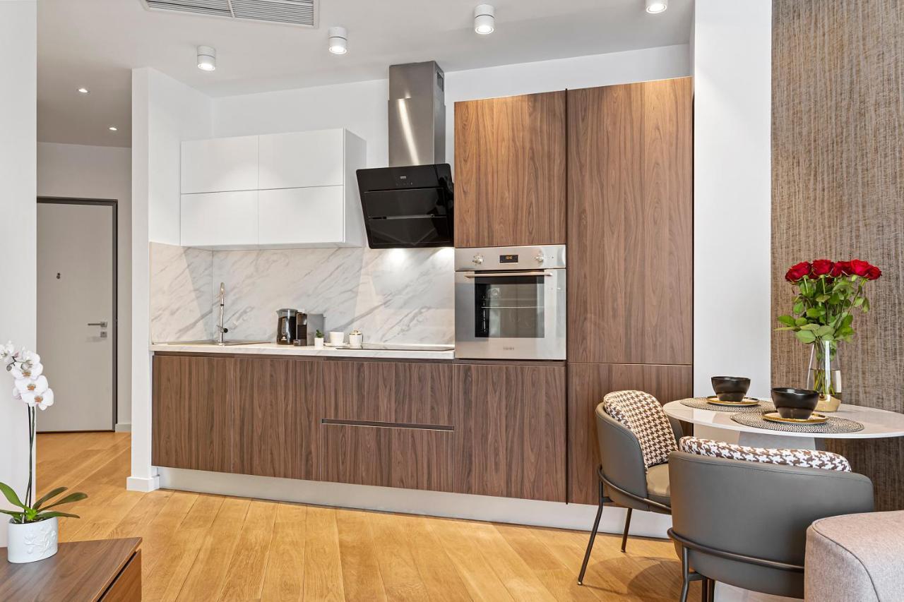 One Herastrau Park Apartment *