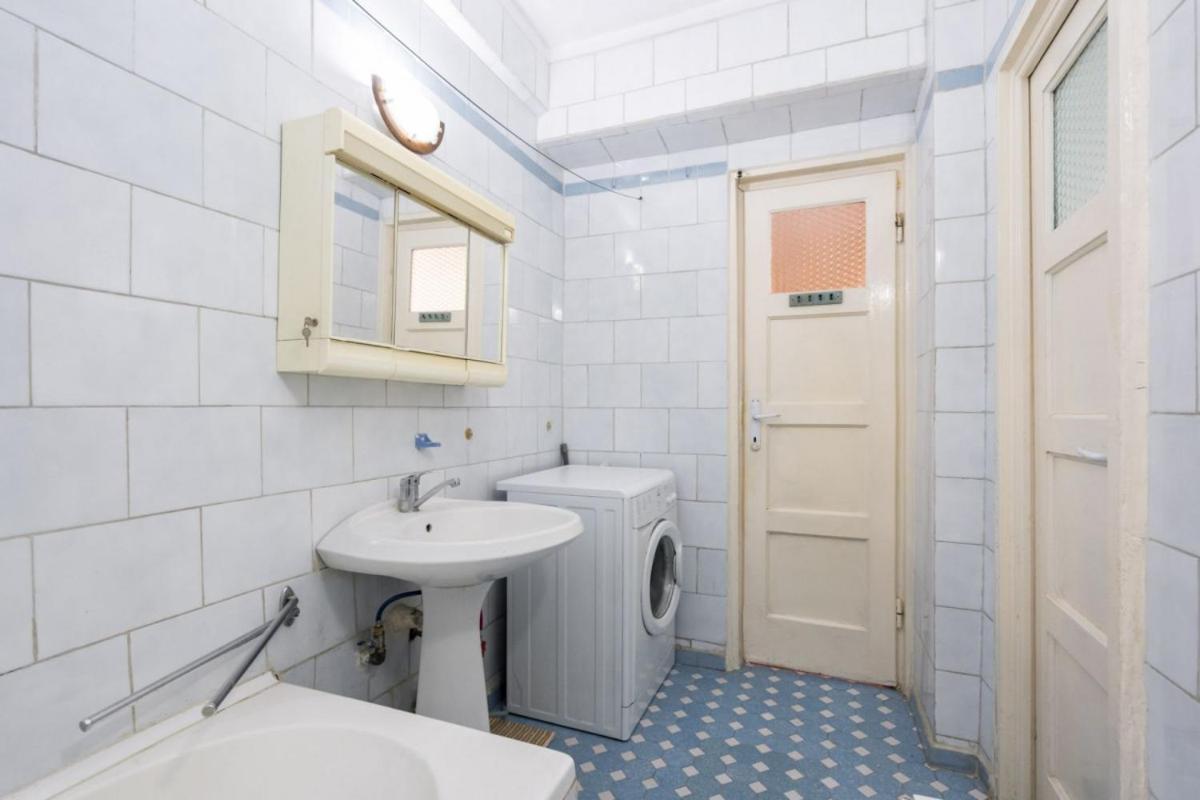 Quiet Gazde/Camere de închiriat Bucureşti