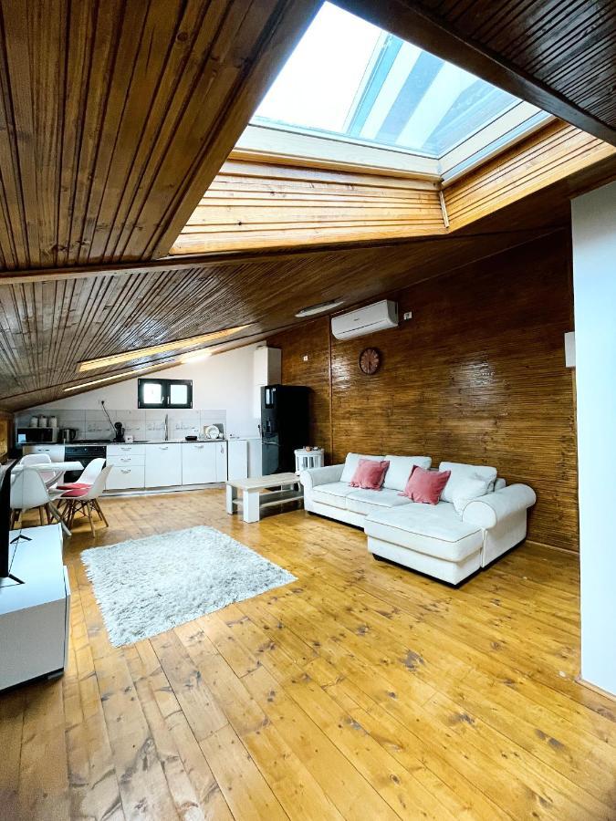 Apartment Mansion 10