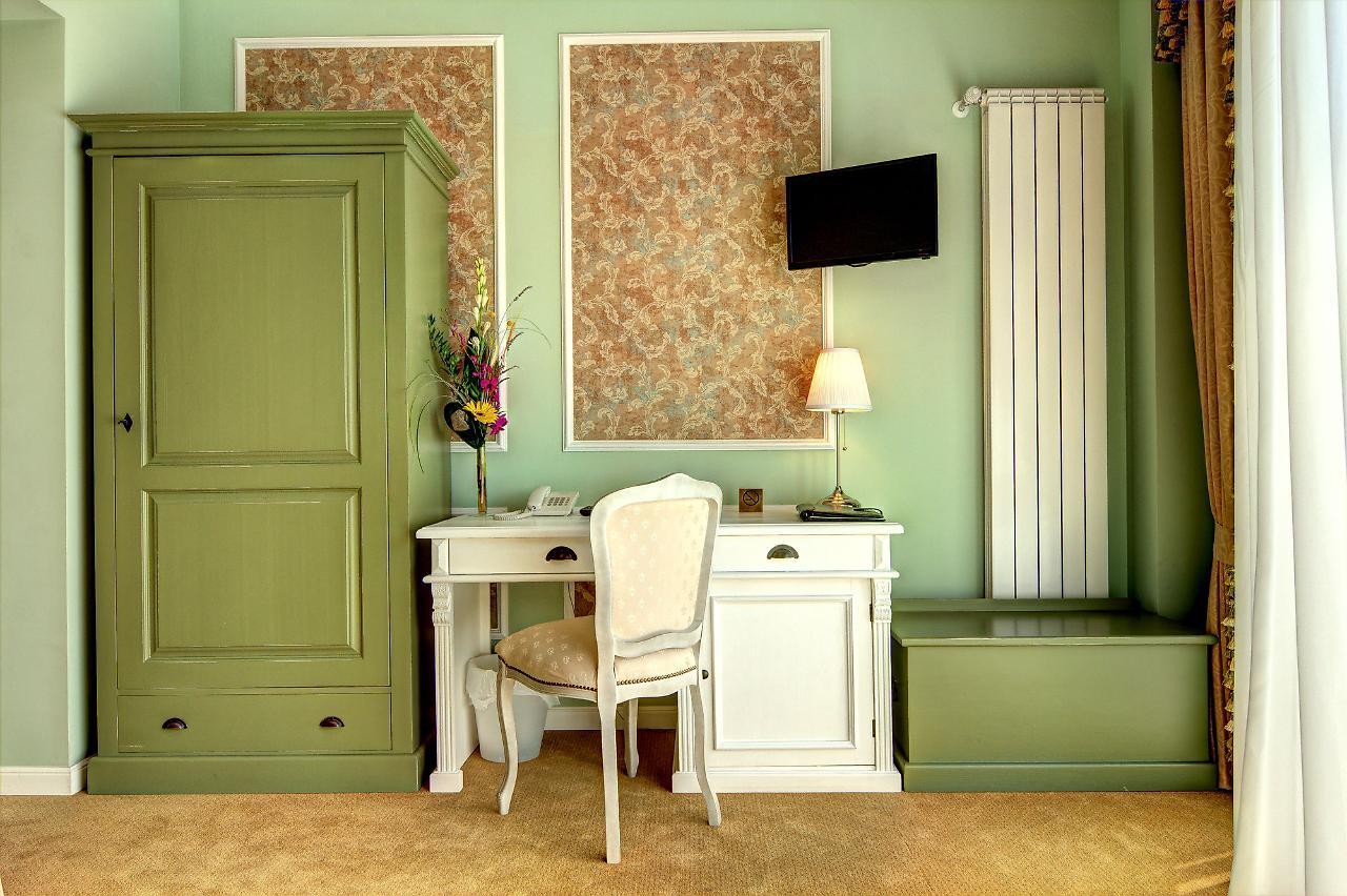 Boutique Lafayette