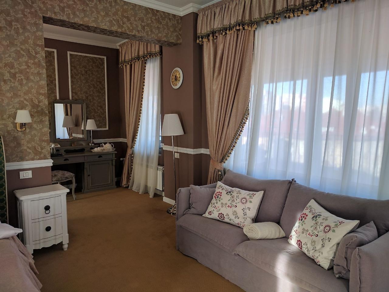 Boutique Lafayette