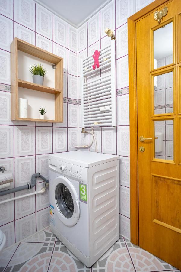Apartment Serene 1br With Workspace