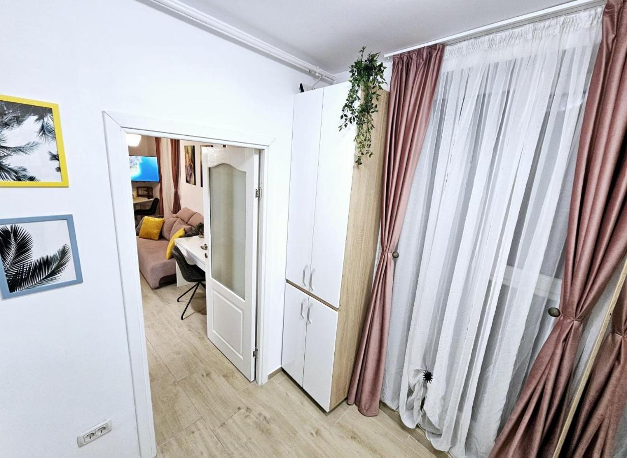 Lovely New Balcony Cismigiu Park - Pop5 * Bucureşti