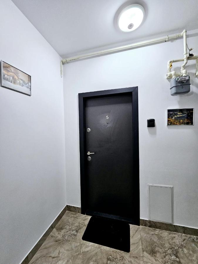 Lovely New Balcony Cismigiu Park - Pop5 * Bucureşti