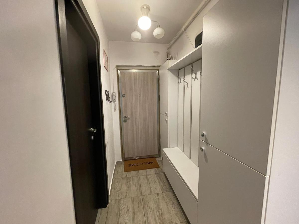 Friendly Two New Building By Chr Luxury Property * Bucureşti