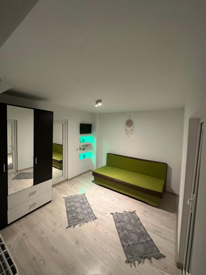 Apartment Apartamnet Regim Hotelier *