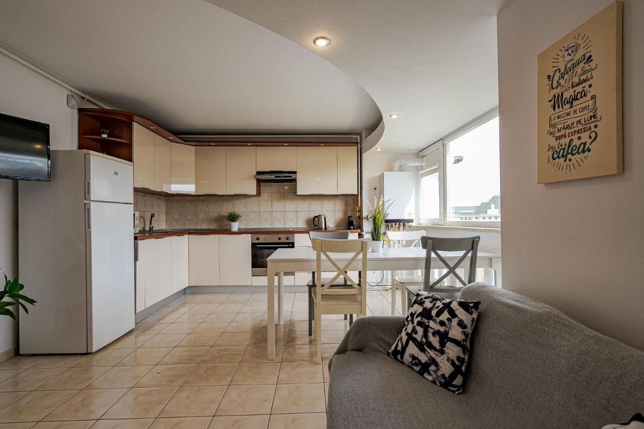 Old Center River View-4br-parliament-metro-park Apartment Bucharest