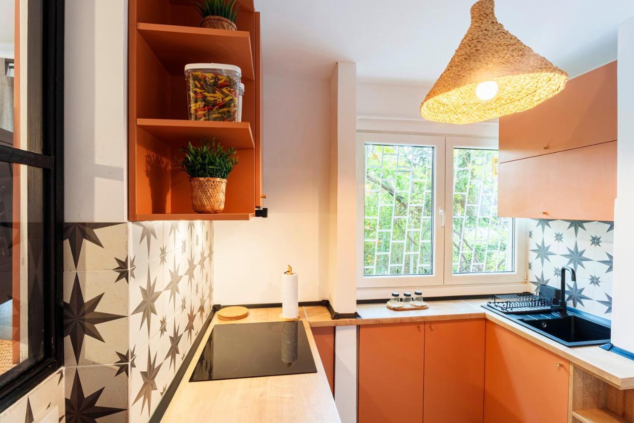 Central Modern Flat Near Metro & Park *