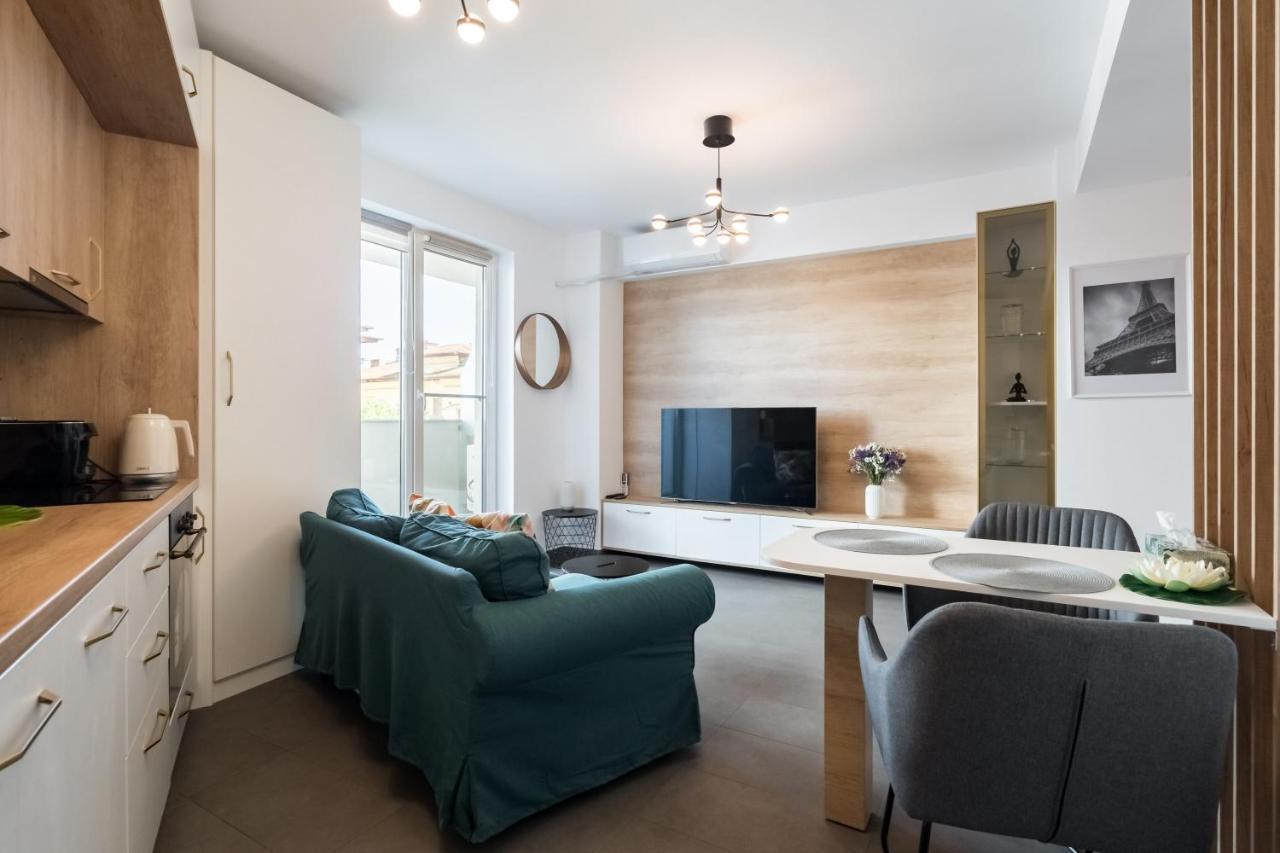 Escape-unirii Apartment *