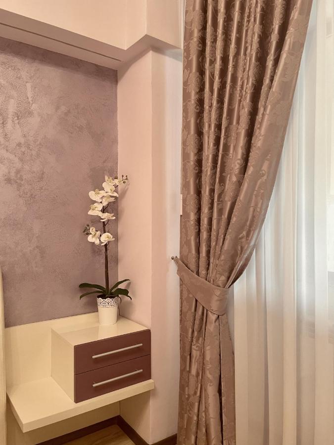 Away From - Dristor Apartment Bucharest
