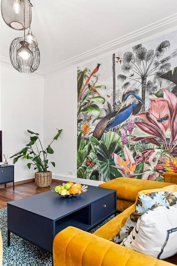 Downtown Jungle Vibes Apartment