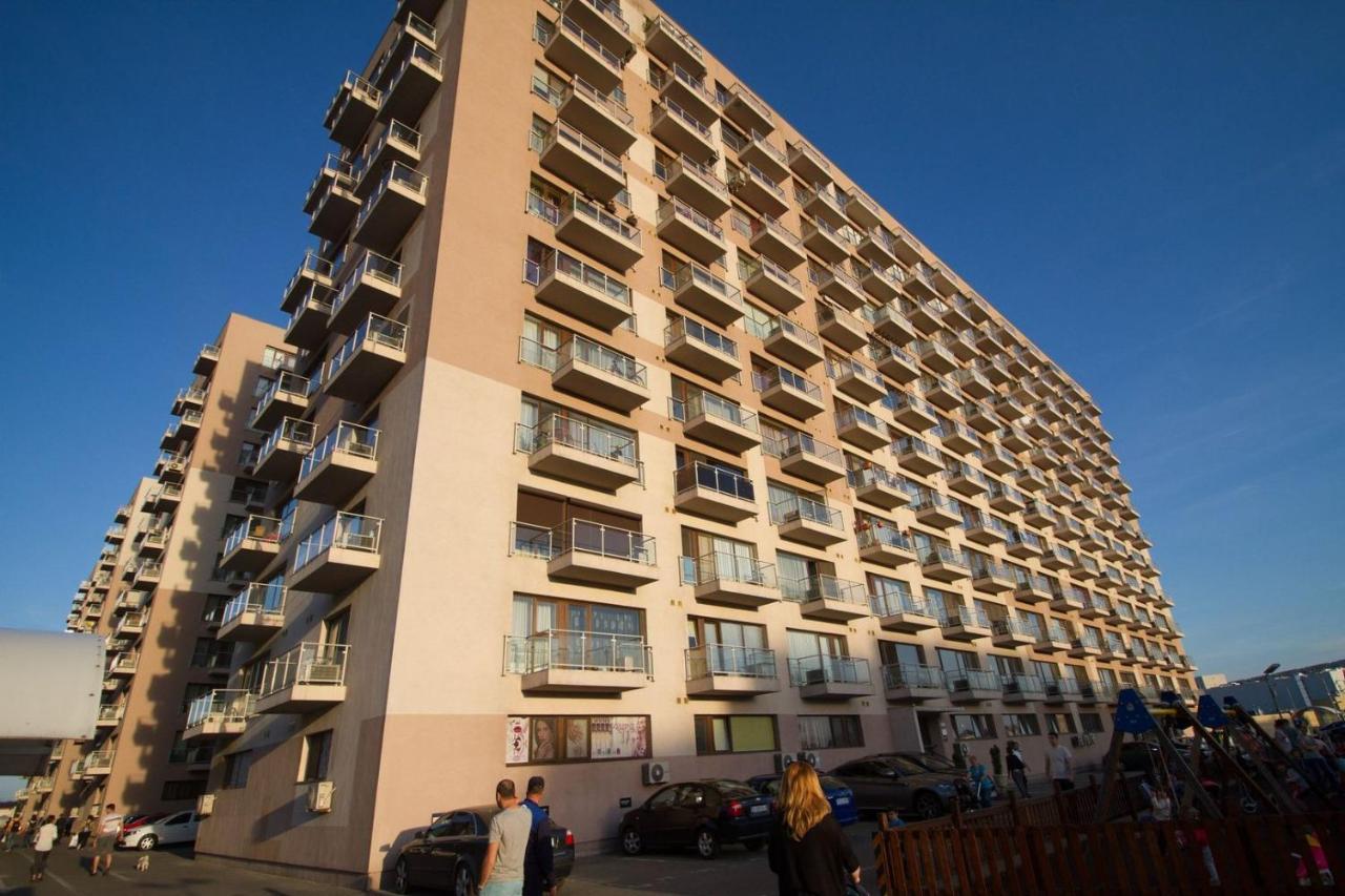 Apartment Dreamhouse Titan - Rasarit De Soare Bucharest