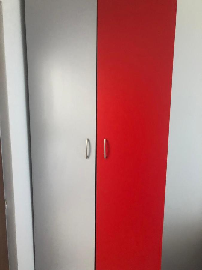 Apartment Lovely 1 Bedroom Close To Old Town Bucharest