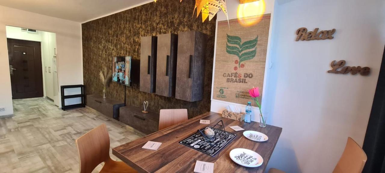 Tiki's Bar Bucharest