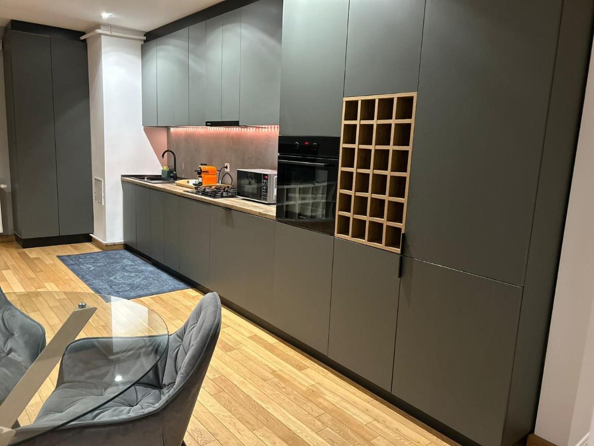 Apartment 365 In Bucharest