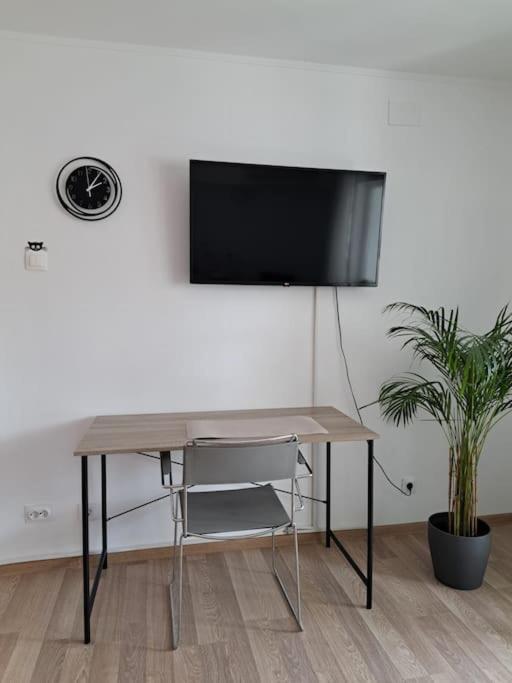 Apartment Apartament Titulescu/banu Manta