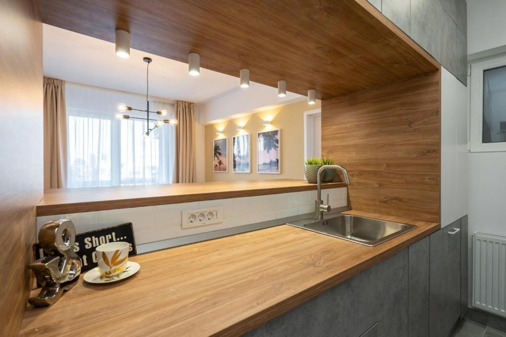 Piata Romana, Two Bedrooms Apartment