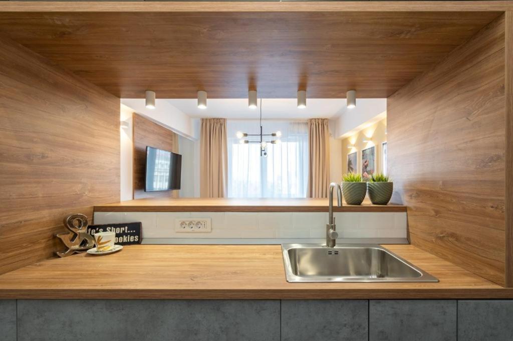 Piata Romana, Two Bedrooms Apartment Bucharest