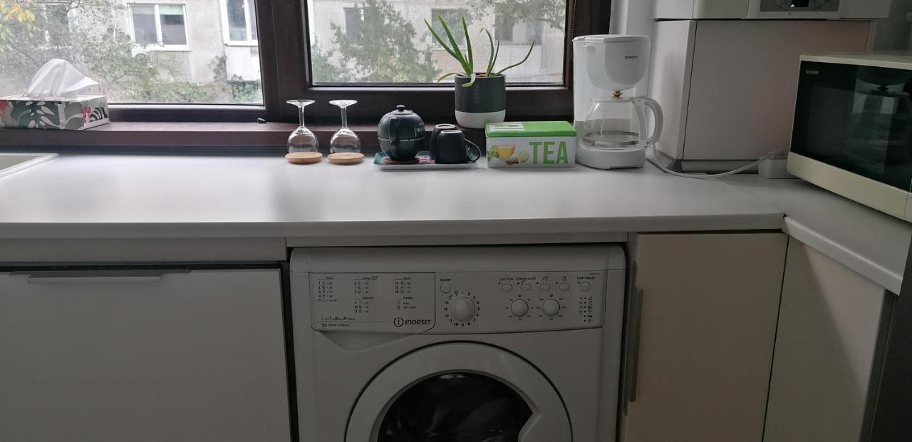 Cozy Grant Bucureşti