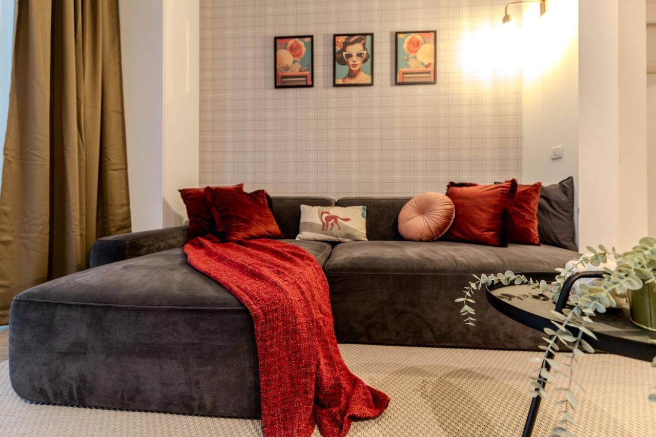Long Heaven - Spacious 2br Apt With Balcony Bucharest
